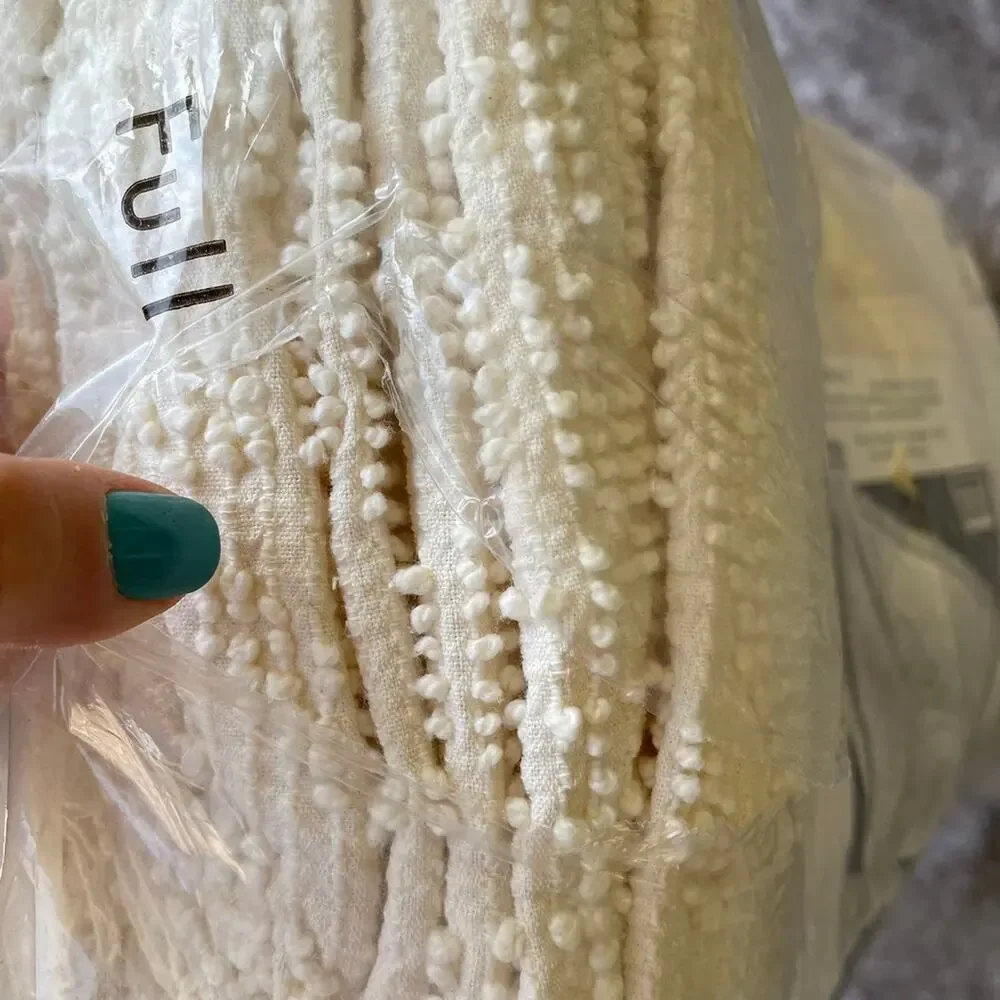 Vintage Candlewick Bedspread Fringe Full Size Hobnail Off White Reversible NOS